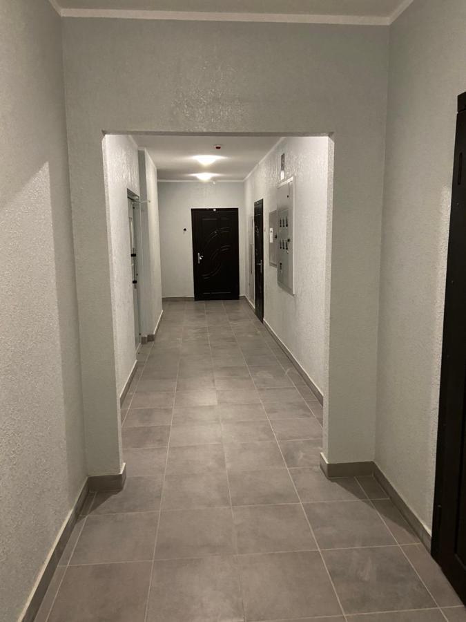 Crystal Apartment *