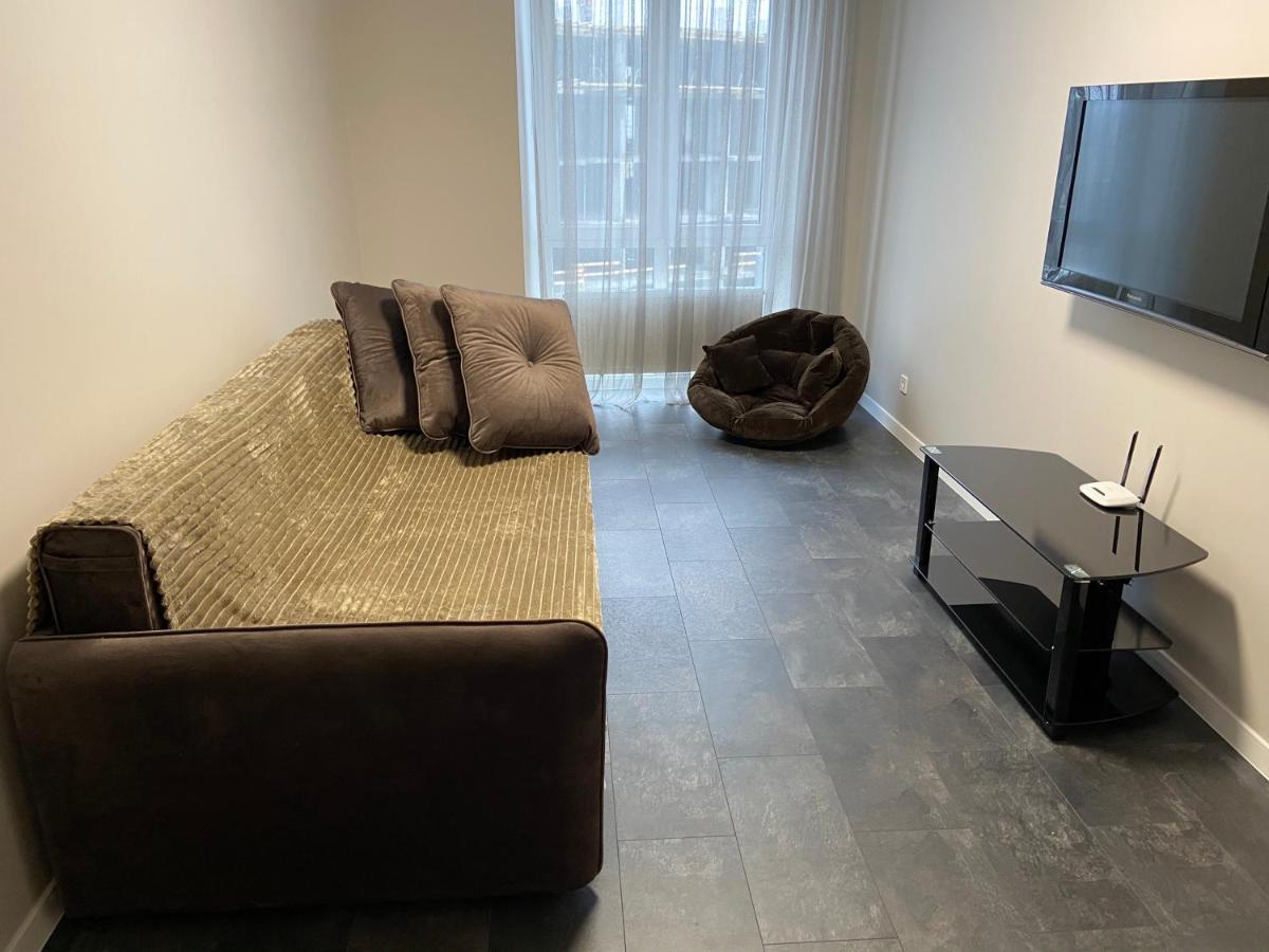 Crystal Apartment *